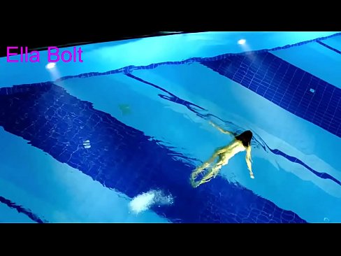 ❤️ Hindi ko mapigilang panoorin, ang batang blonde ay nahuling lumalangoy nang hubo't hubad sa ELLA BOLT resort pool ❤ Homemade porn sa amin tl.pornohdmega.ru ️❤
